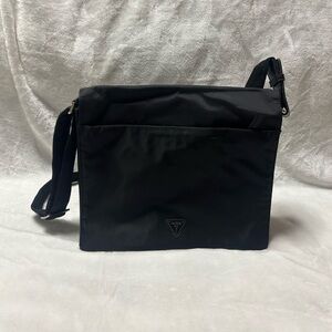 Guess Large black shoulder messenger bag purse